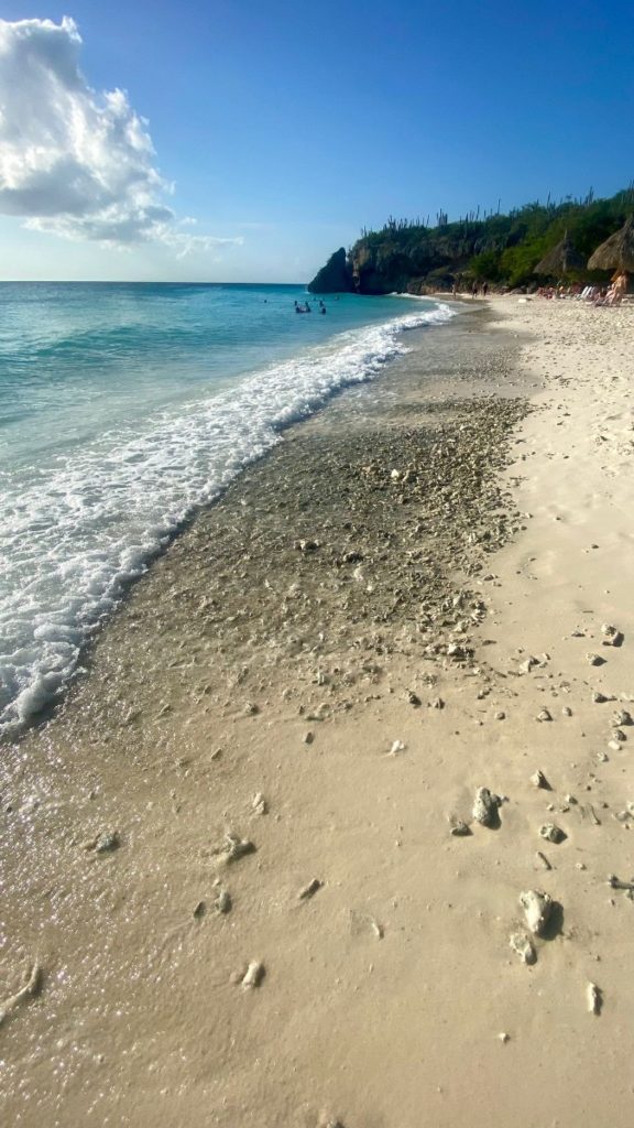 Bijzondere plekjes Curaçao top 12 strand mooiste strand cas abou beach