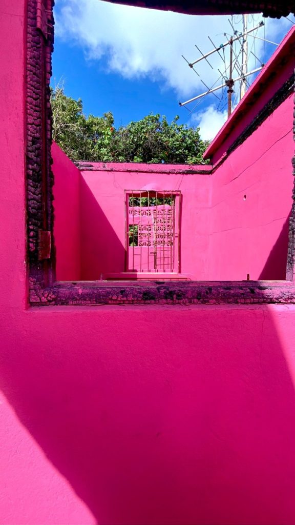 roze huis otrobanda willemstad